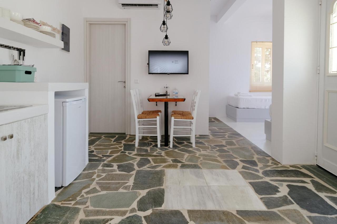 יאליסוס Elia Suites מראה חיצוני תמונה